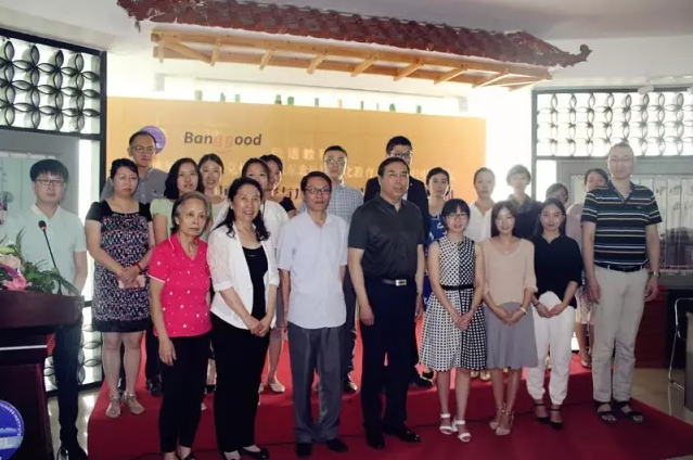 1499072800356760.png 2.png