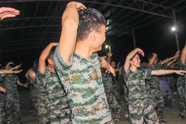 1500517048560976.jpg 640.webp (3).jpg